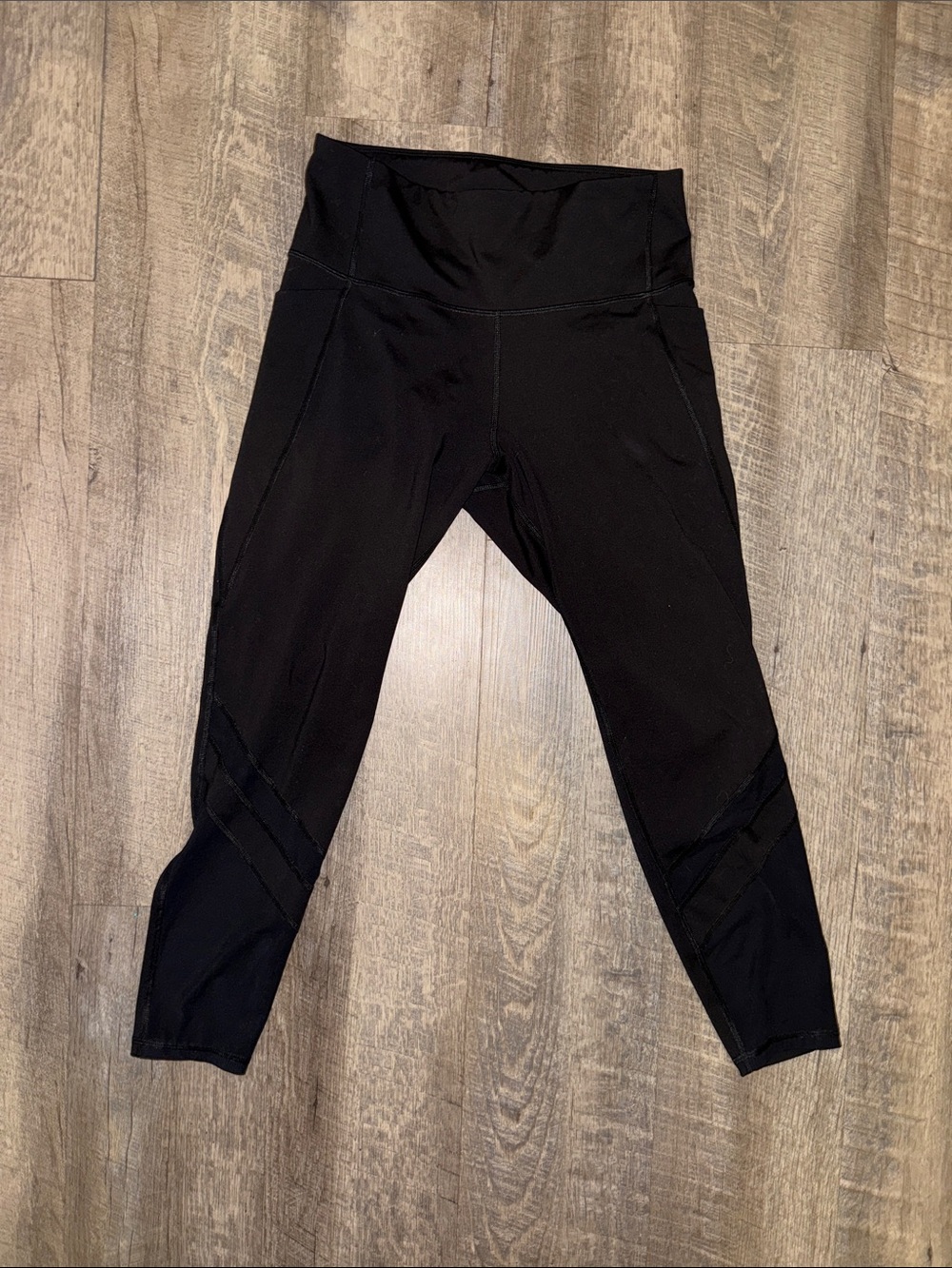 Old Navy Black High-Waist Mesh-Trim Leggings
